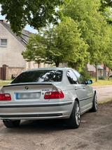 BMW e46 330i - BMW 330 aus 2000: 330i