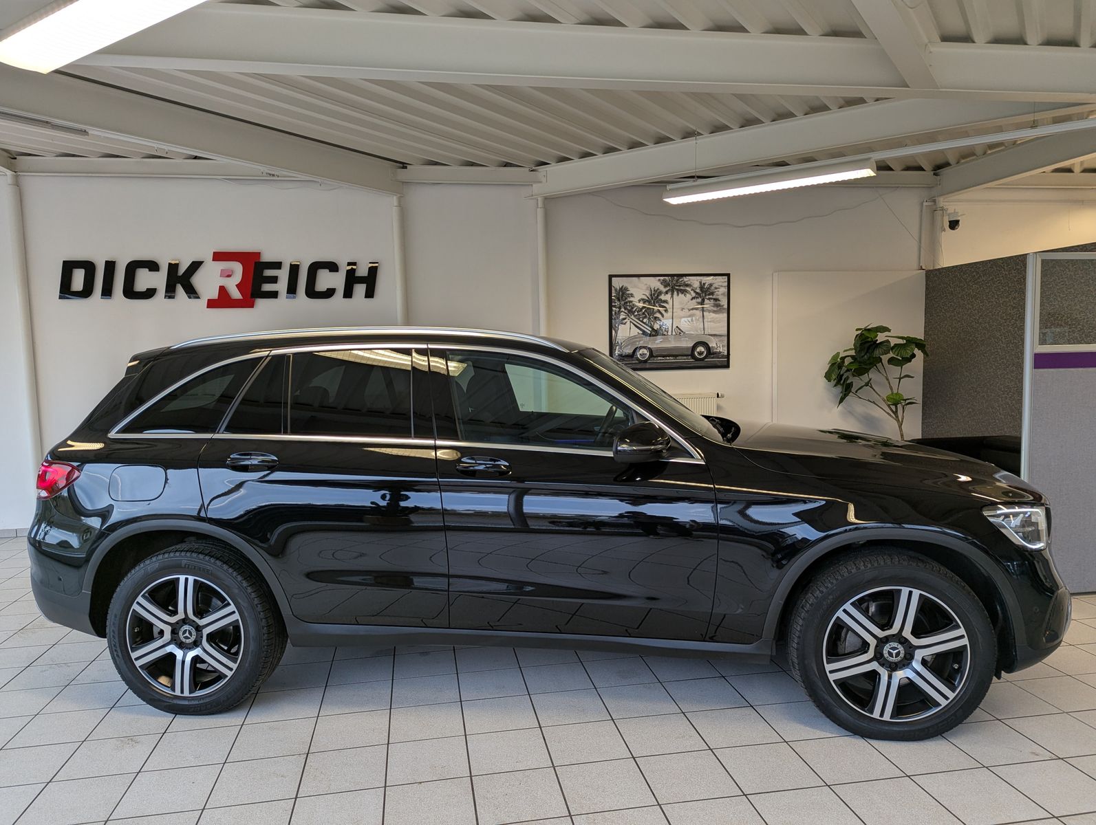 MERCEDES-BENZ GLC 200 4M Business MBUX LED High Temp. AHK 19" - Image 8