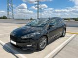 Ford Focus Turnier ST-Line 1,0 EcoBoost 140 PS 