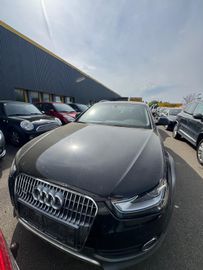 Audi A4 Allroad - 2