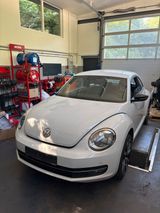 Volkswagen VW Beetle 2.0TFSi DSG - Motor beschädigt - Volkswagen Beetle aus 2011