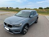 Volvo Top gepflegter XC40 T3 Momentum Pro autom.