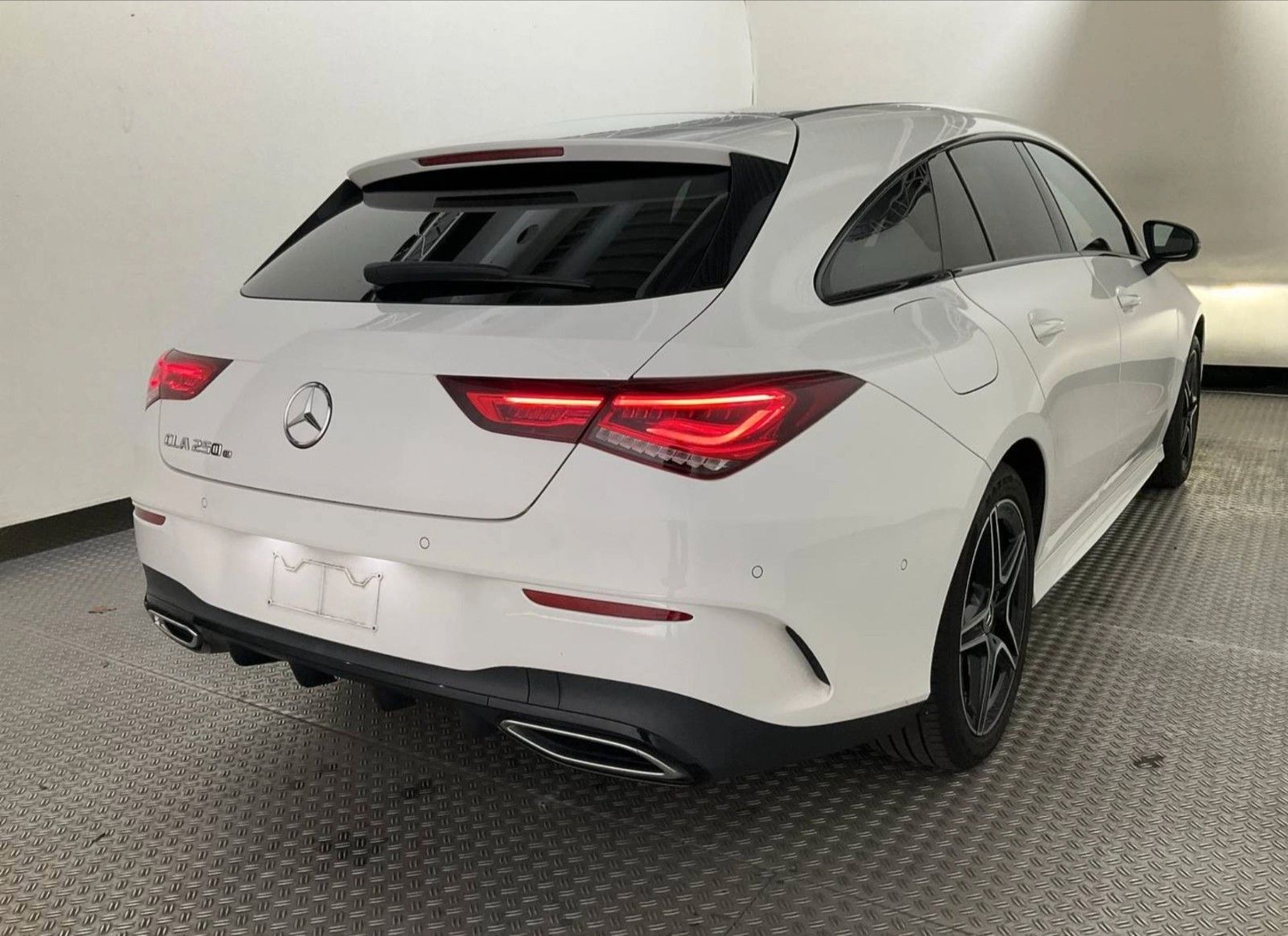 Mercedes-Benz CLA 250e 8G DCT AMG NIGHT WIDESCR. LED NAVI CAM imagem 2