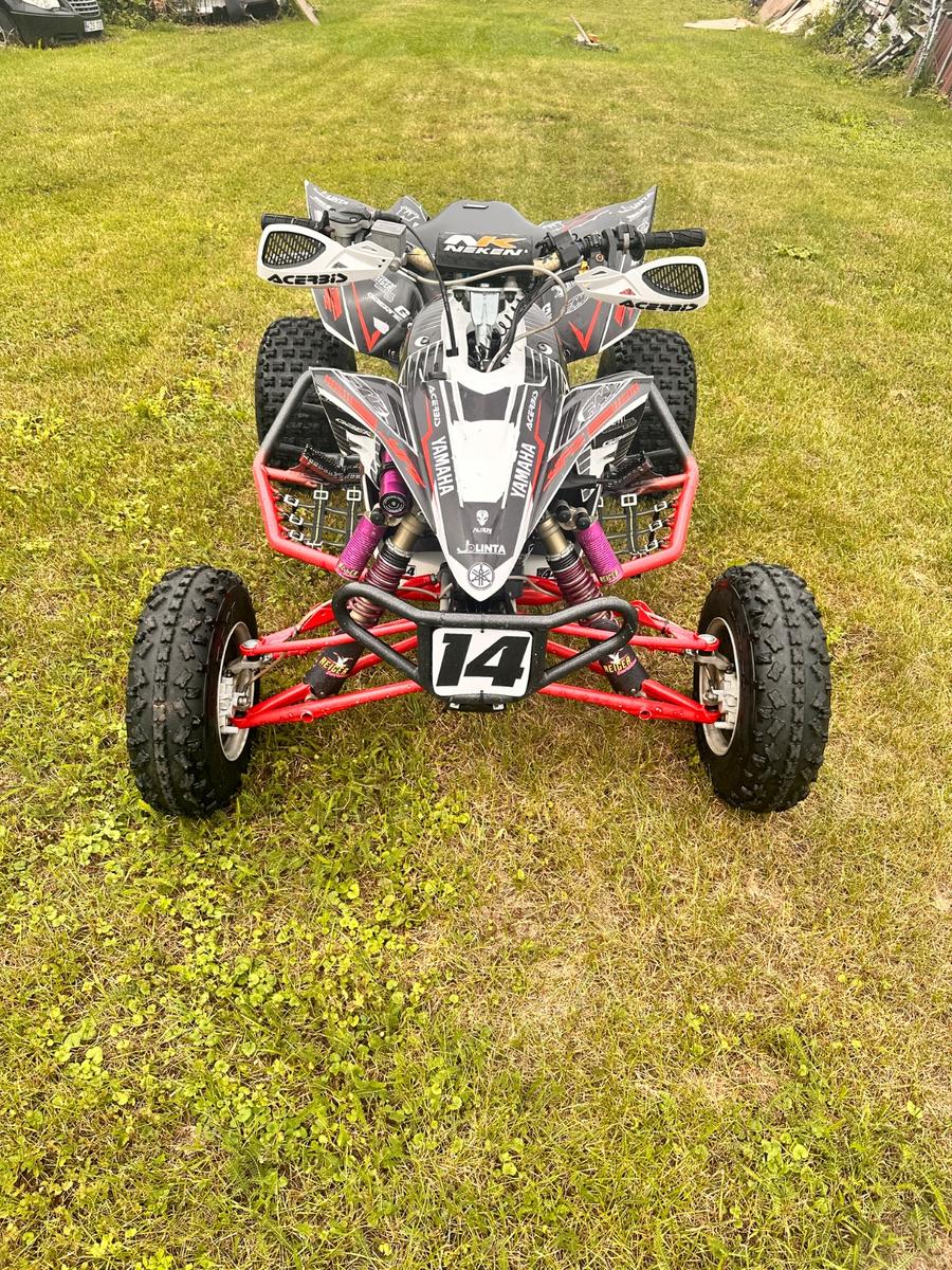 Yamaha YFZ 2013 — салон