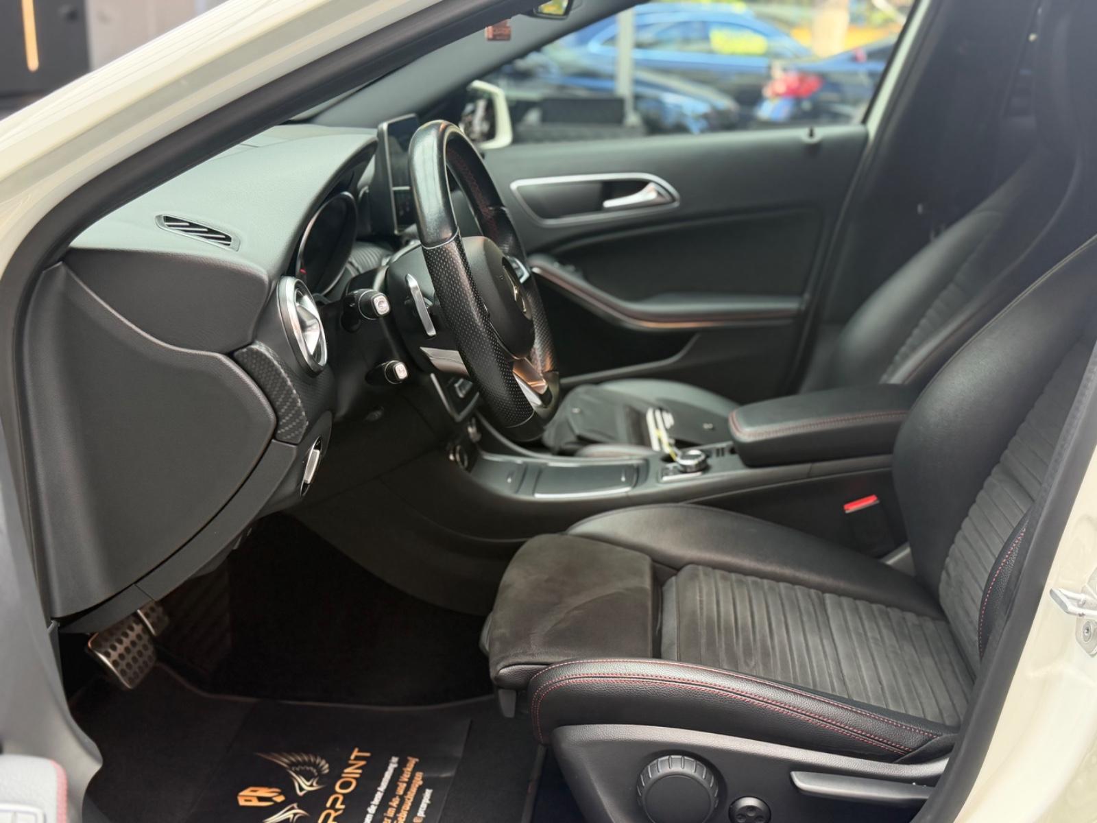 Mercedes-Benz A 180 BlueEfficiency/AMG-Line/Cam/LED