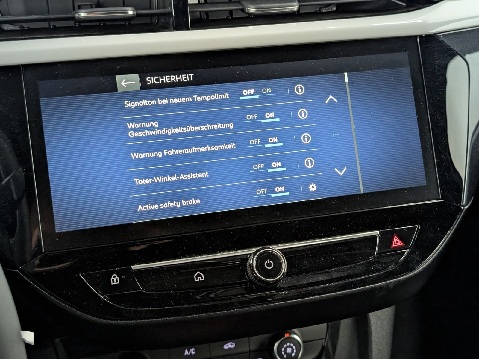 OPEL Corsa 1.2 Turbo Hybrid GS Kamera Klima – Bild 19