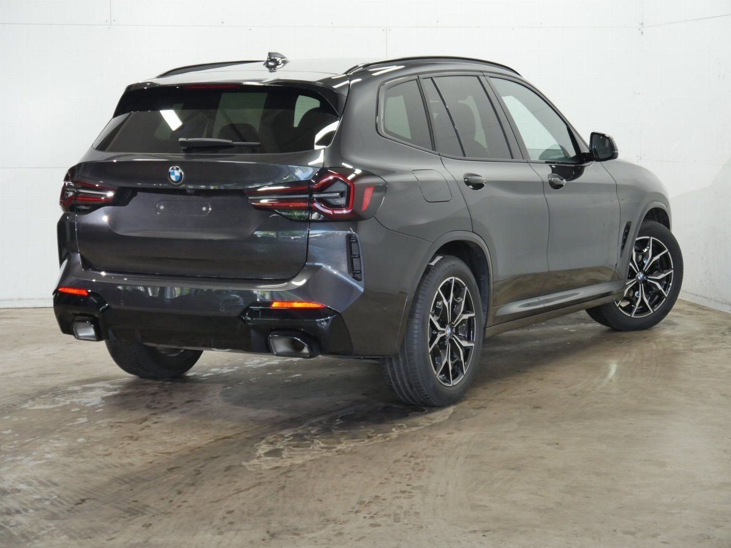 Fahrzeugabbildung BMW X3 xDrive20i | M Sportpaket | Sportsitze | HiFi