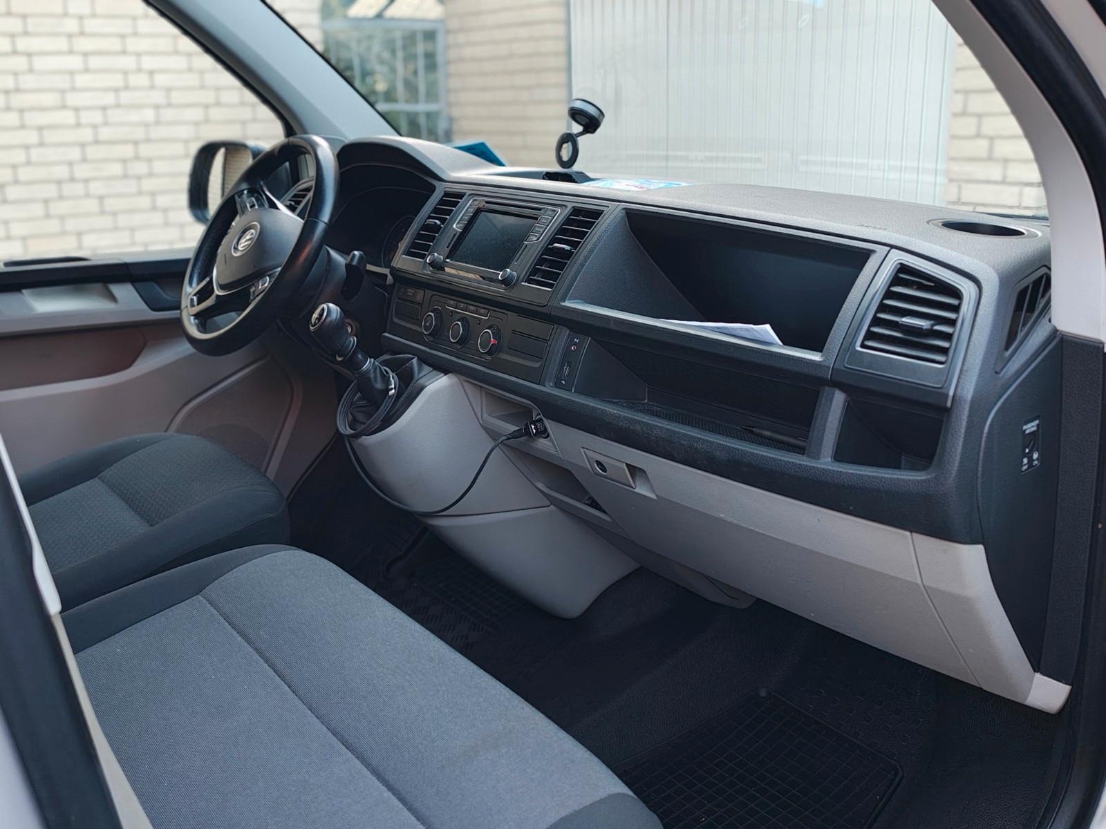 Volkswagen T6 Caravelle