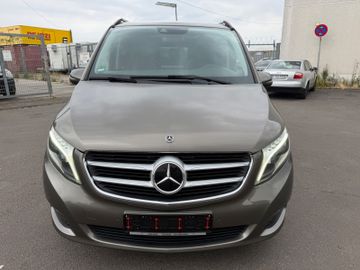 Mercedes V 250 - 2