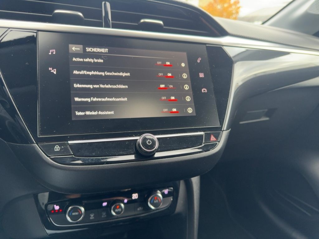 Fahrzeugabbildung Opel Corsa AUTOMATIK RÜCKFAHRKAMERA WINTERPAKET