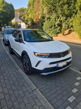 Opel Mokka Elegance Weiß - Opel Mokka-e von privat