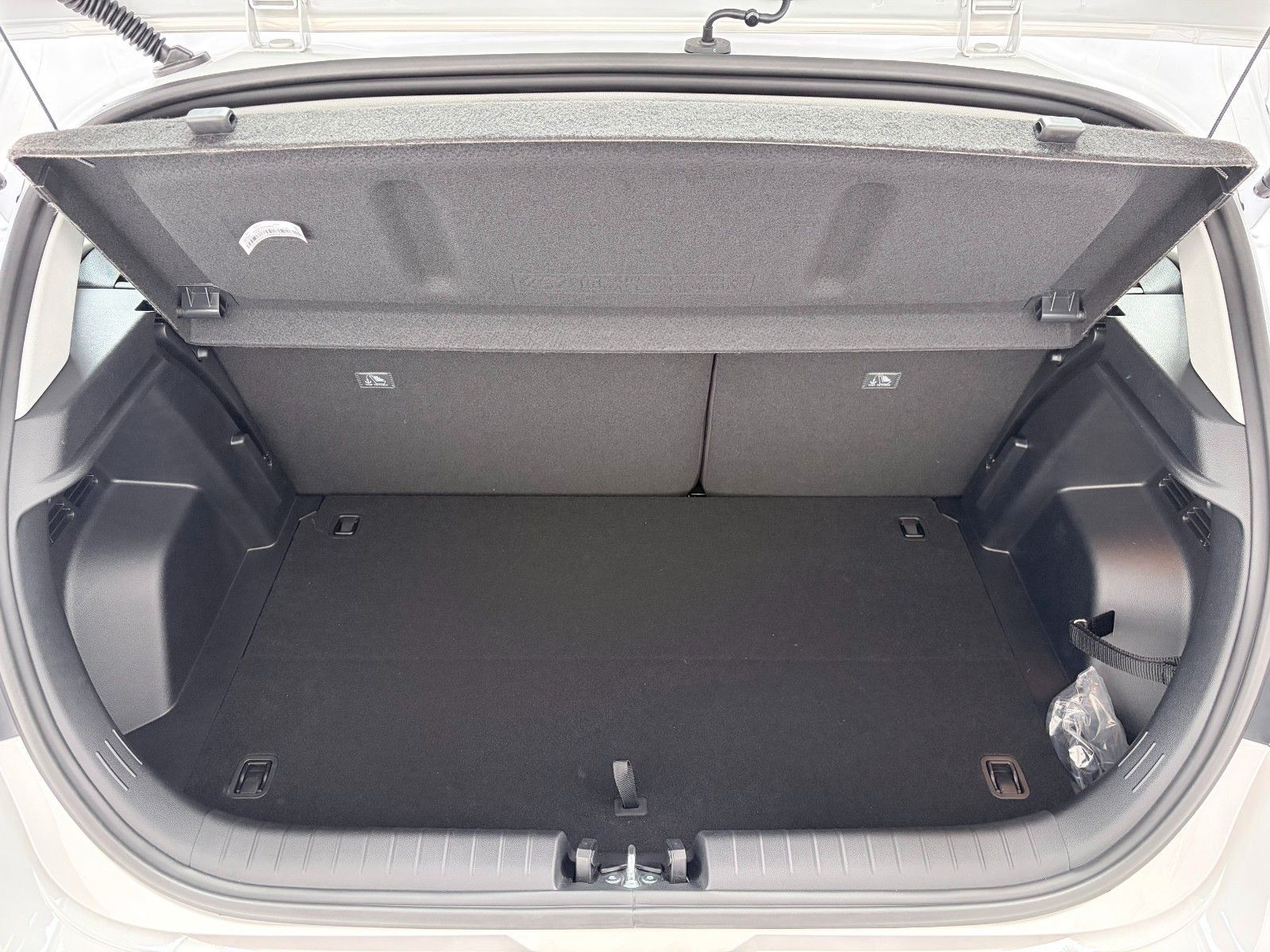 Fahrzeugabbildung Hyundai i20 1.0 T-GDI Trend KlimaA,LED,Navi,SHZ,4xSHZ