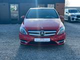 Mercedes-Benz B 200 AUTOMATIK LEDER KLIMA PDC PANO EXCLUSIVPAK - gebrauchte Kleinbusse