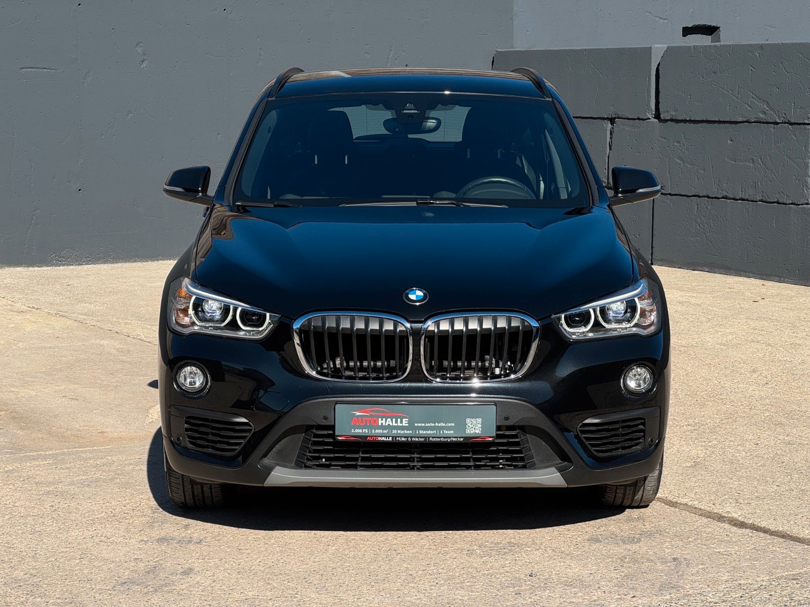 Fahrzeugabbildung BMW X1 sDrive20i Advantage Tempomat AHK PDC SHZ LED