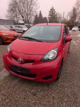 Toyota Aygo *TÜV NEU*12-M-GARANTIE*AUS 1.HAND*KLIMA* - Toyota in Berlin: Aygo