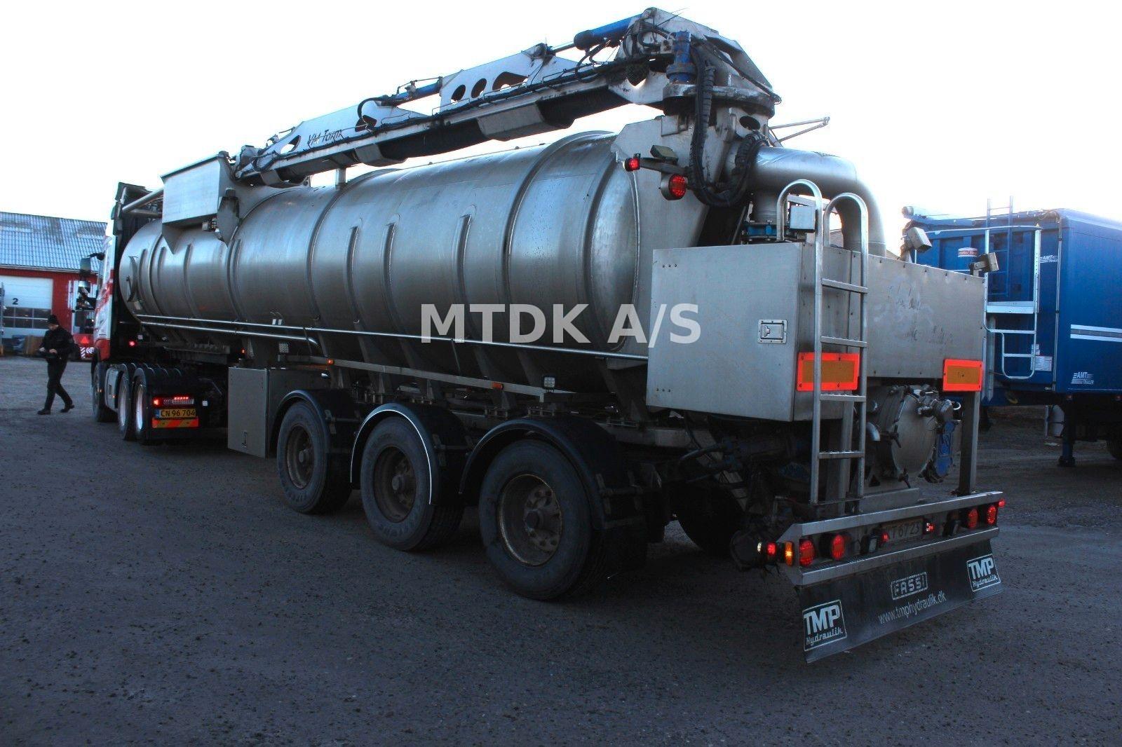 Other VM Tarm 3 akslet gylletrailer