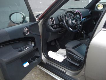 MINI Cooper Countryman - 4
