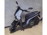 Seat Mo 125 Performance eScooter Modell 2023, CBS, Rü