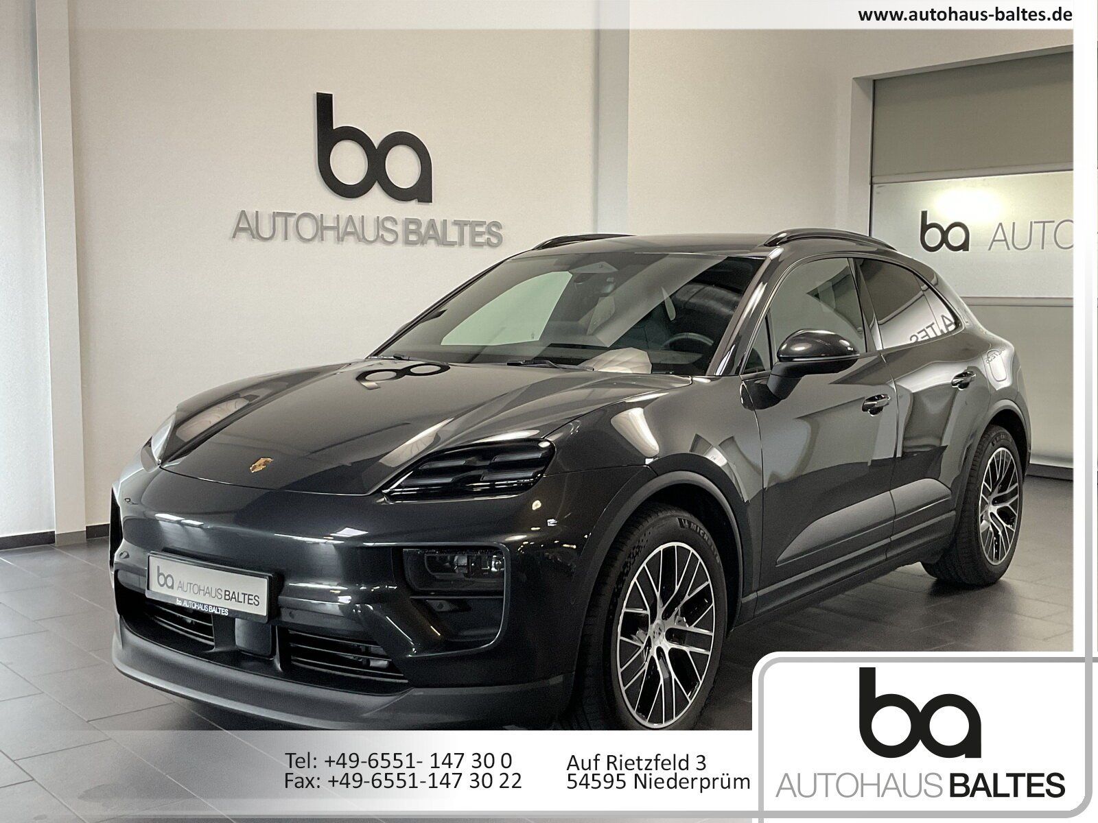 Porsche Macan Pano Luft AHK Abstand View 20 Servo Plus foto 1