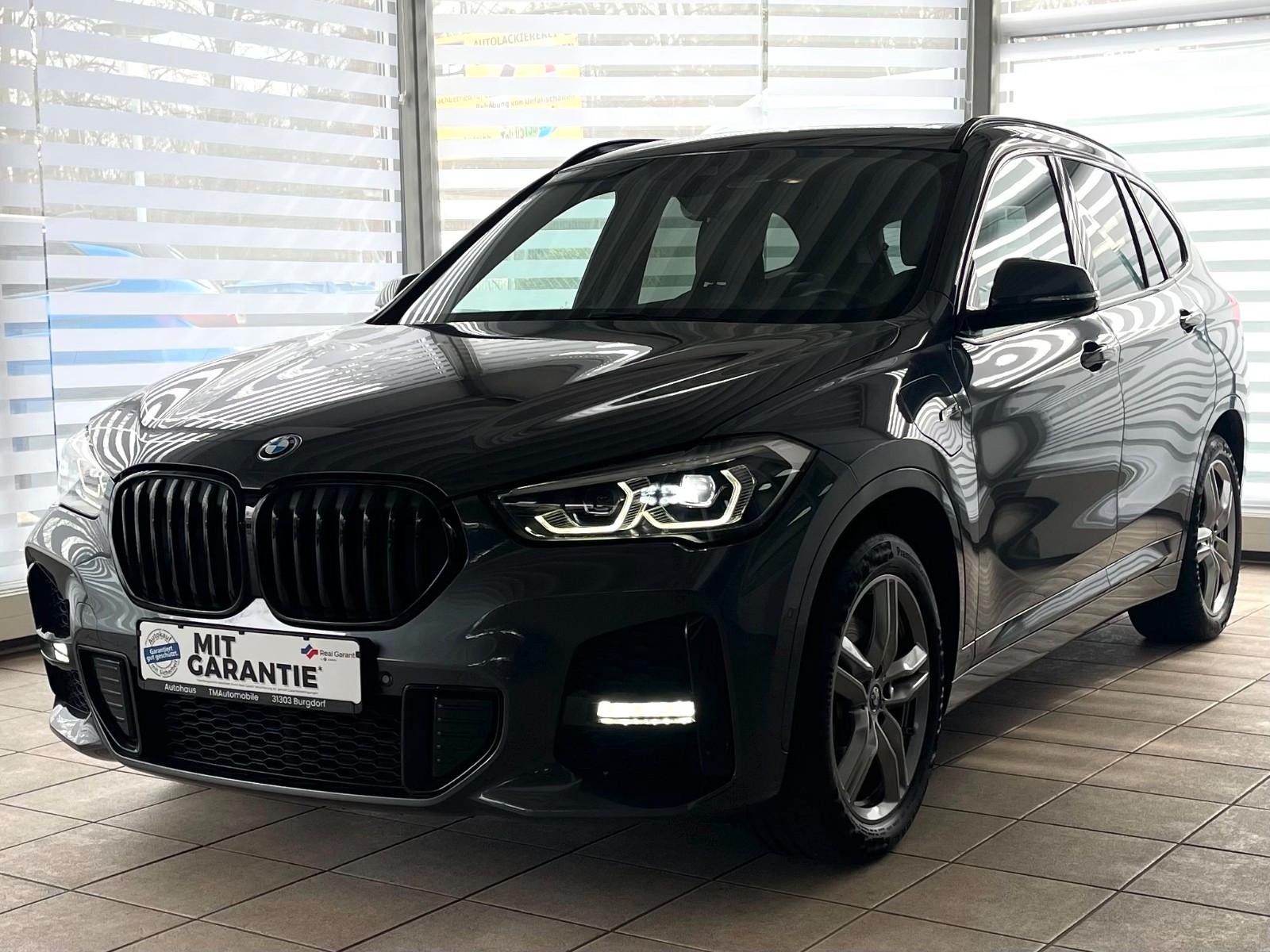 BMW X1 xDrive 25e M Sport KAM PANO AHK LEDER
