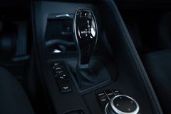 BMW X1 xDrive 25 d Advantage*M-Fahrwerk*Navi*PDC*19"