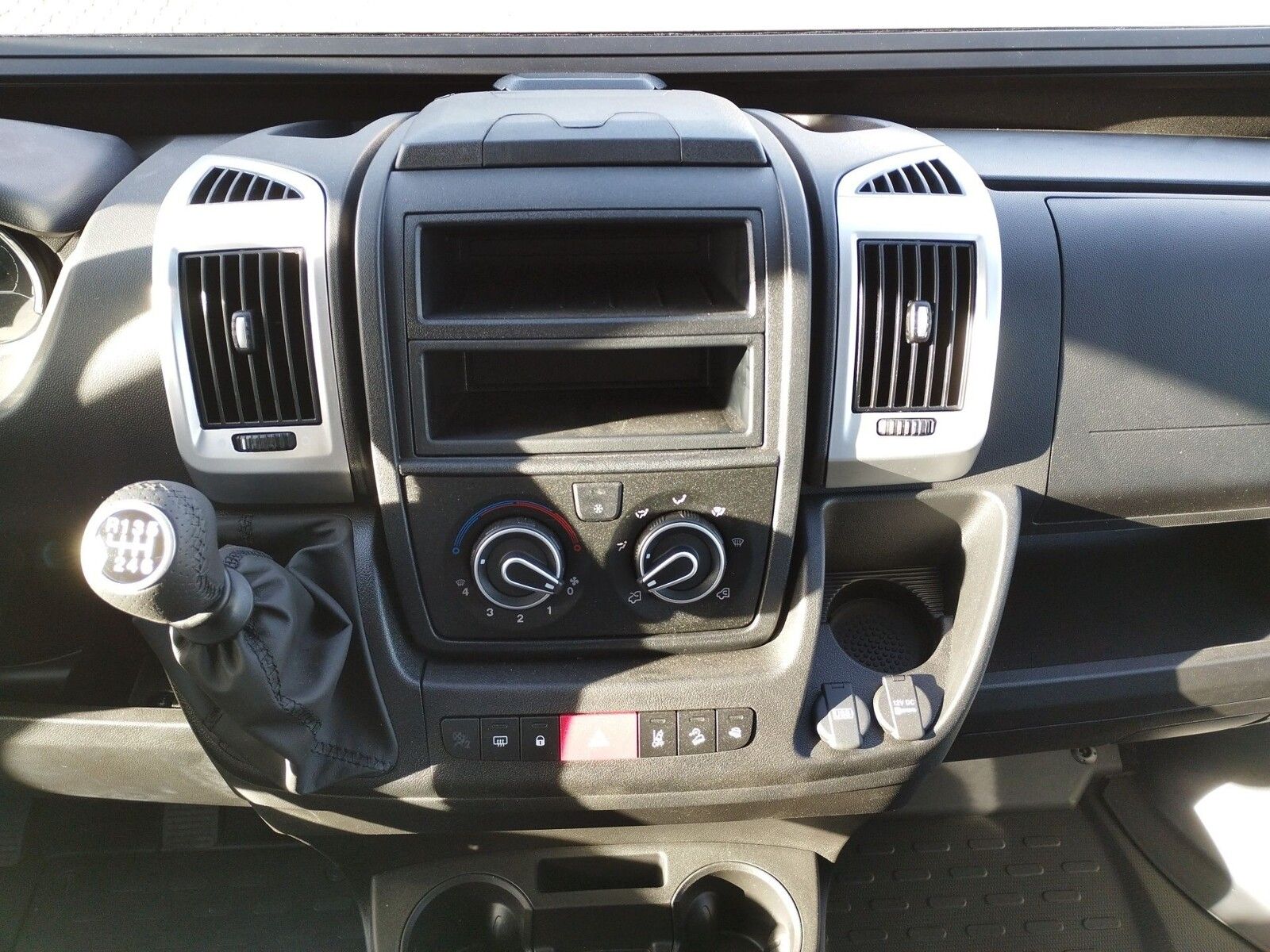 Fahrzeugabbildung Pössl Summit Shine 600 Citroen 140 PS ALL-IN-Paket