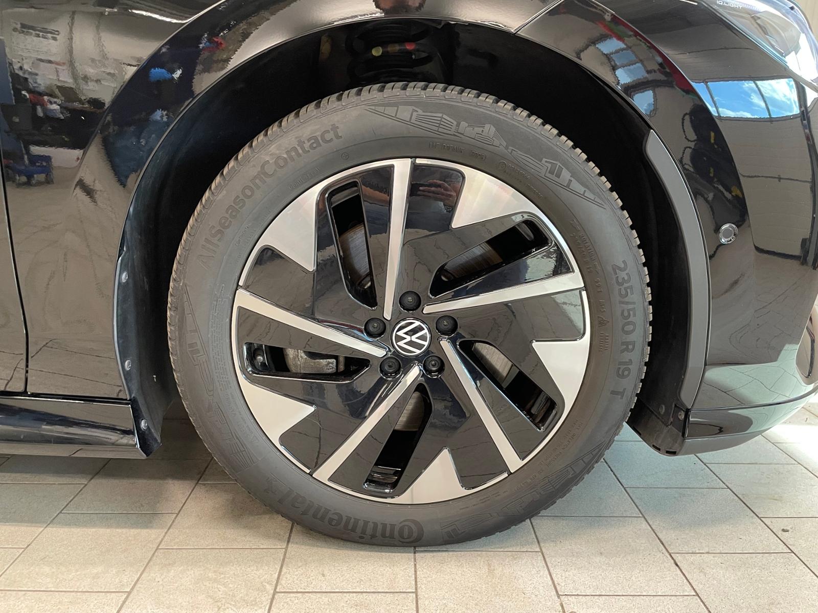 Volkswagen ID.7 Tourer Pro 77kWh AHK WÄRMEPUMPE IQ.LIGHT