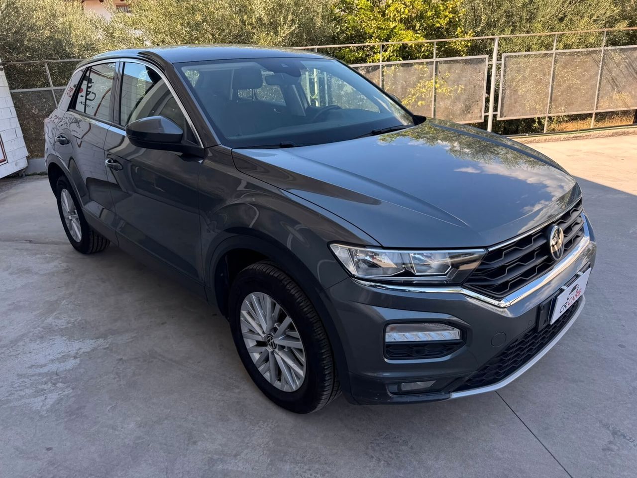 Volkswagen T-Roc 2.0 TDI SCR 150 CV DSG Sport Bl imagem 2