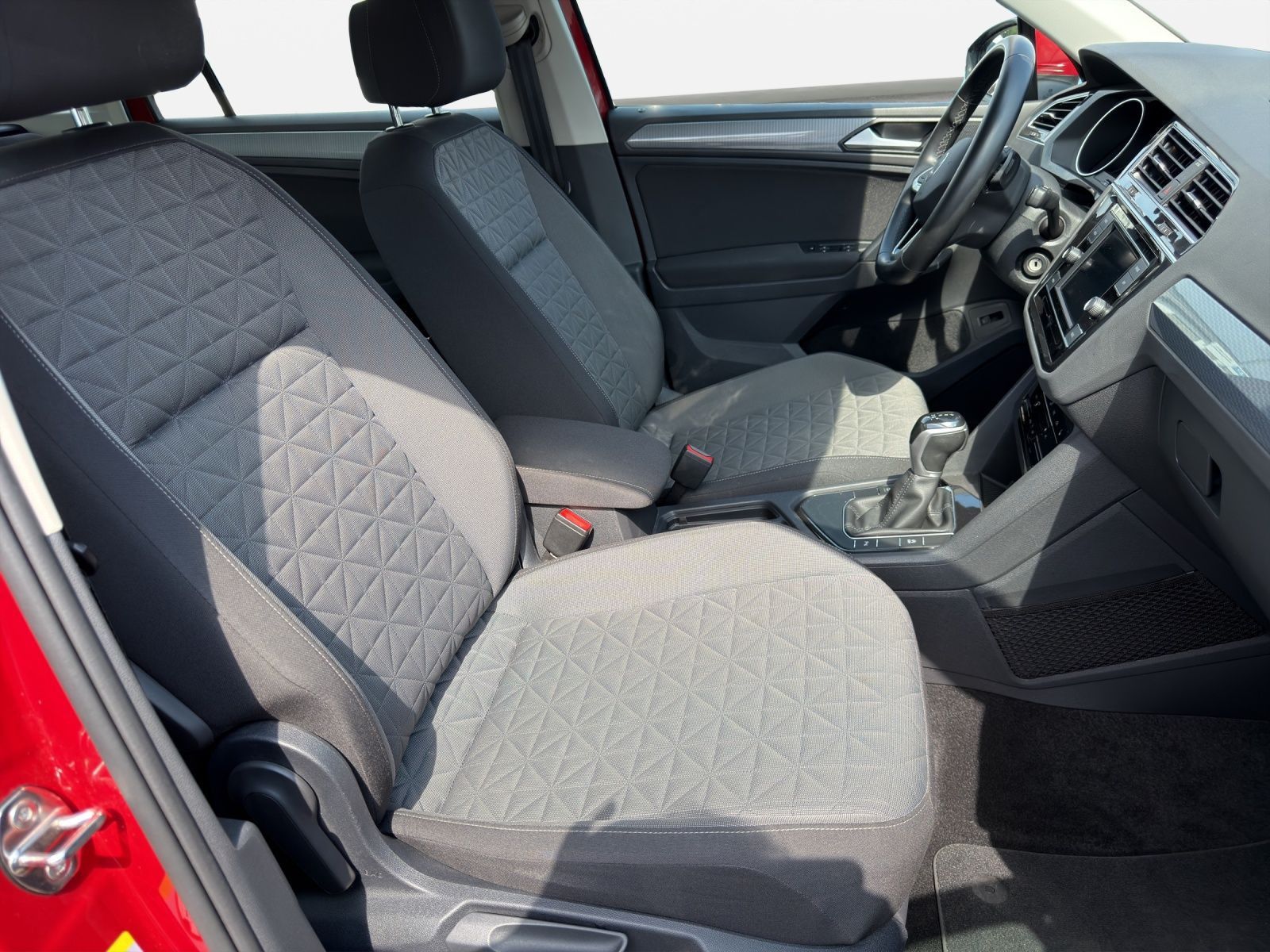 Volkswagen Tiguan Life 1.5 TSI DSG*ACC*LED*Shz.*elektr. Hec foto 4
