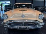 Oldsmobile Holiday 98 V8 Weißwand Rarität Teil-Restauration - Oldsmobile Gebrauchtwagen