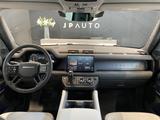Land Rover Defender 110 X-Dynamic HSE - URBAN - Land Rover Defender: mit Anhängerkupplung