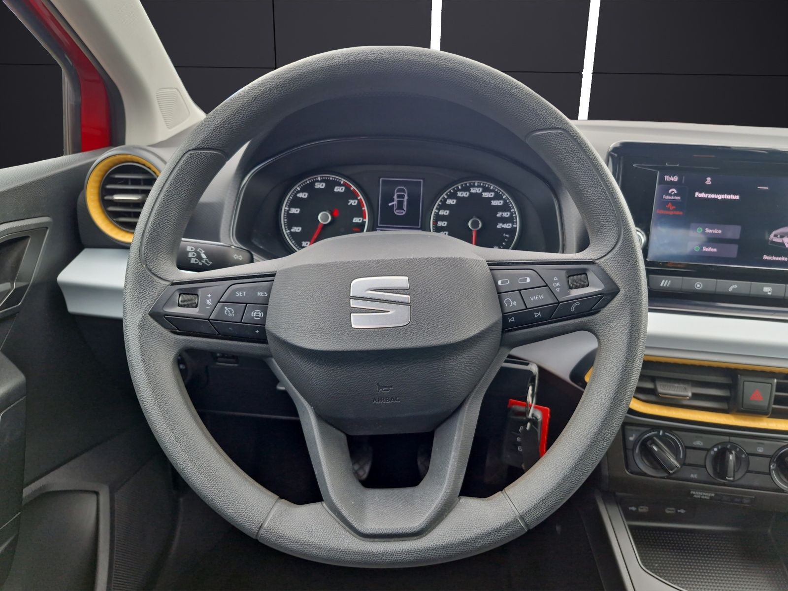Fahrzeugabbildung SEAT Ibiza Reference 1.0 MPI KLIMA LED