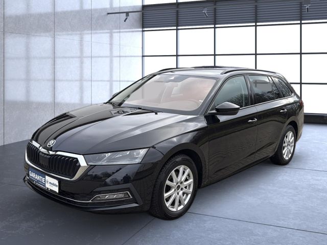 SKODA Octavia Combi Style/ AHK / unfallfrei