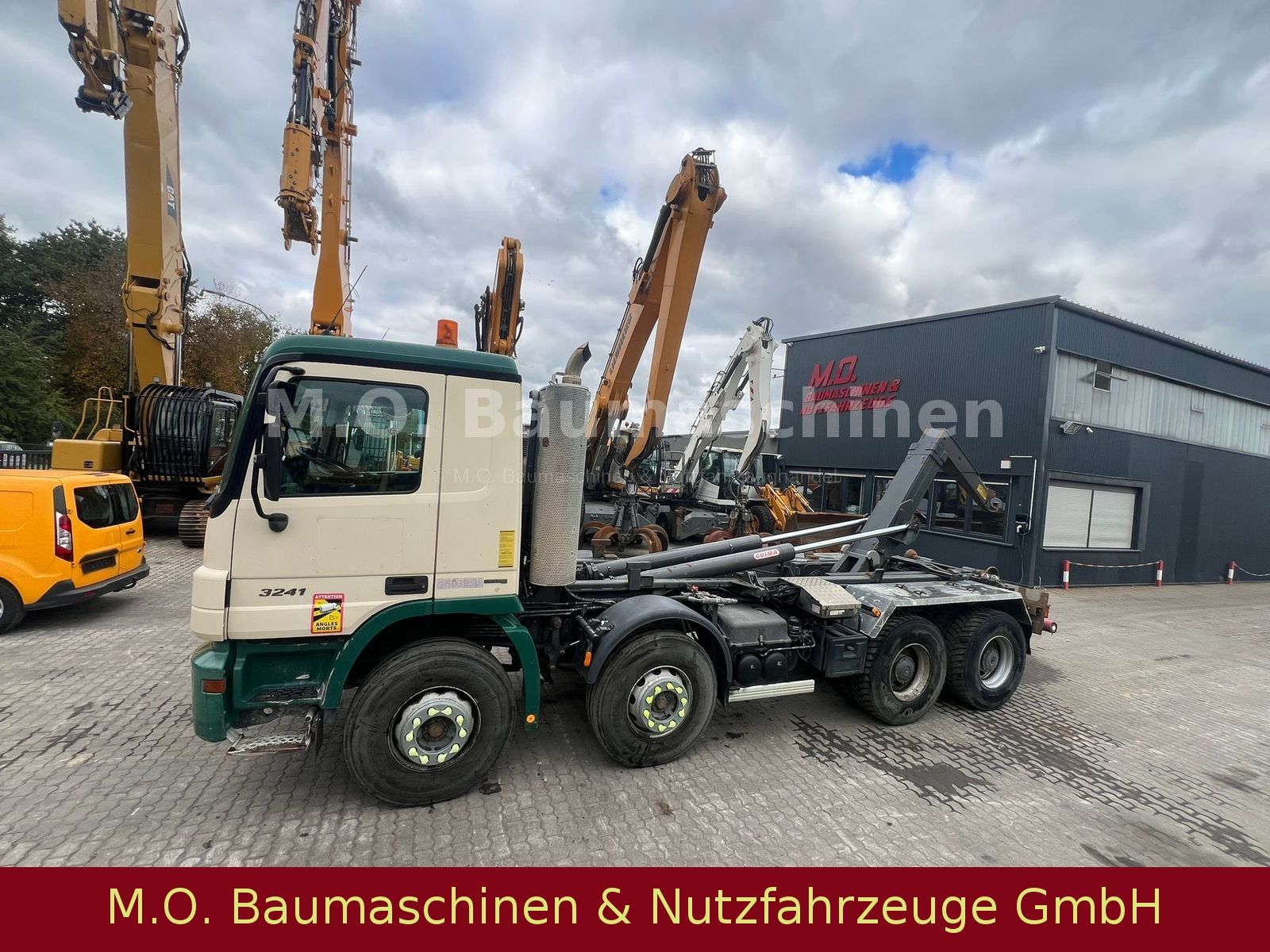 Fahrzeugabbildung Mercedes-Benz Mercedes Actros 3241 / 8x4 / Euro 4/