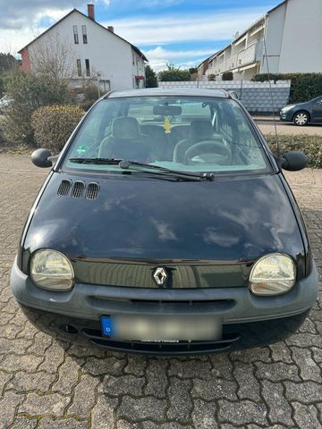 Renault Twingo Zahnriemen gemacht/ 10/25 HU