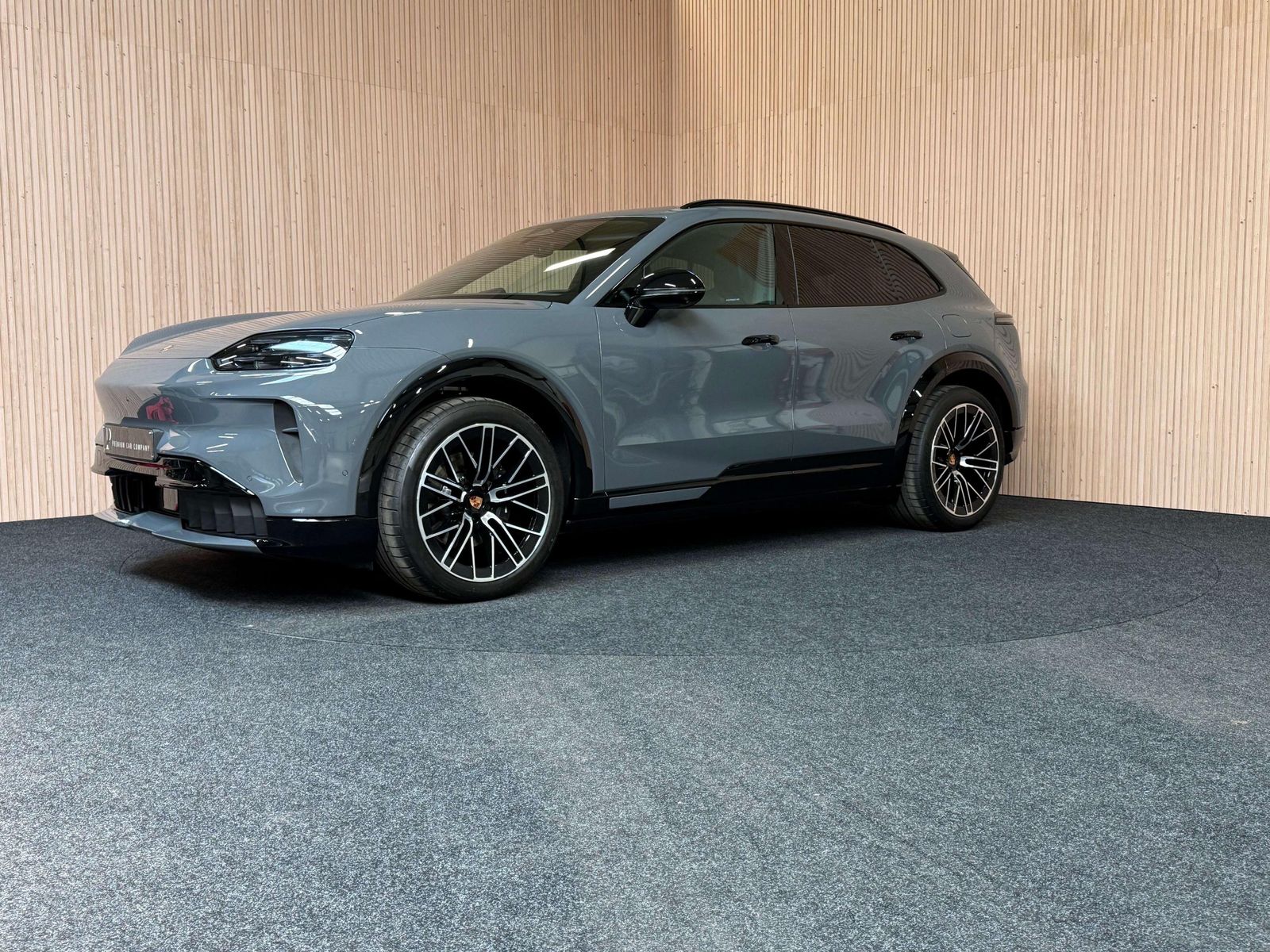 Porsche Cayenne Electric 408pk | UIT VOORRAAD DIRECT LEV