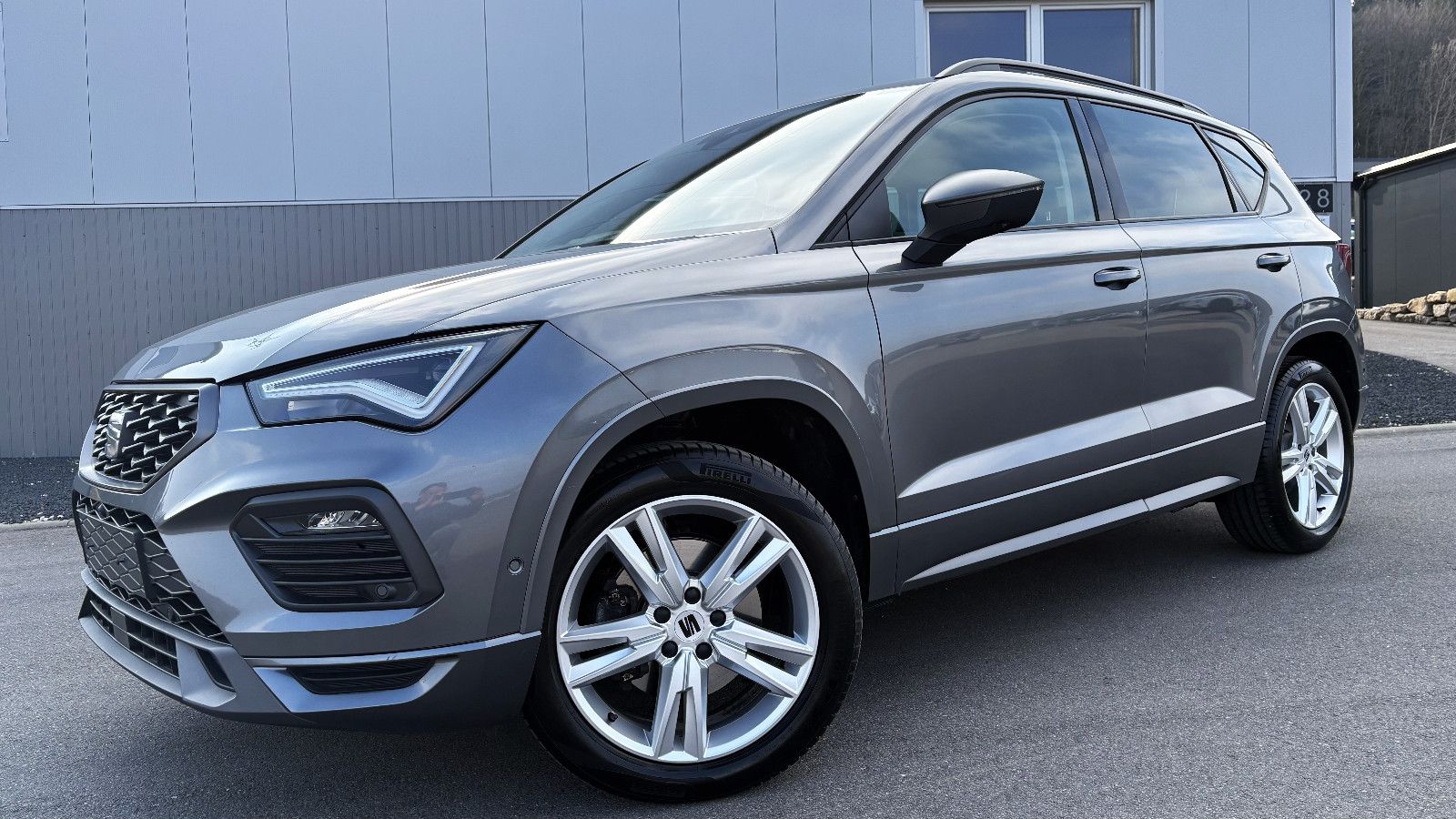 SEAT Ateca FR 2.0 TDI 4-Drive;LED;NAVI;AHK;360;Beats,