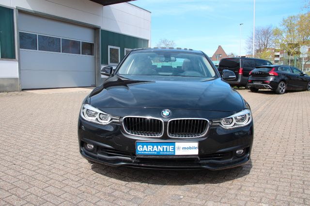 BMW 320 i lim. Luxury Line, GSD, HUD, LED, SHZ