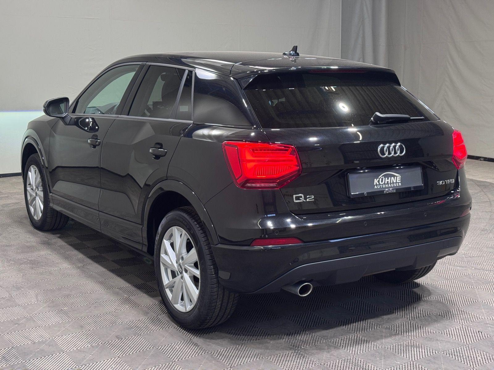 Audi Q2 Sport 1.0 TSI DSG | LED NAVI TEMPOM APP-CONN