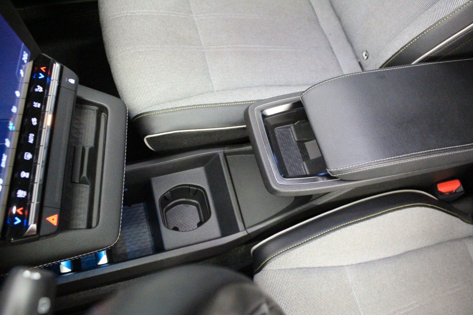 Fahrzeugabbildung Renault Megane Paket TechnoEV60 220hp optimum charge