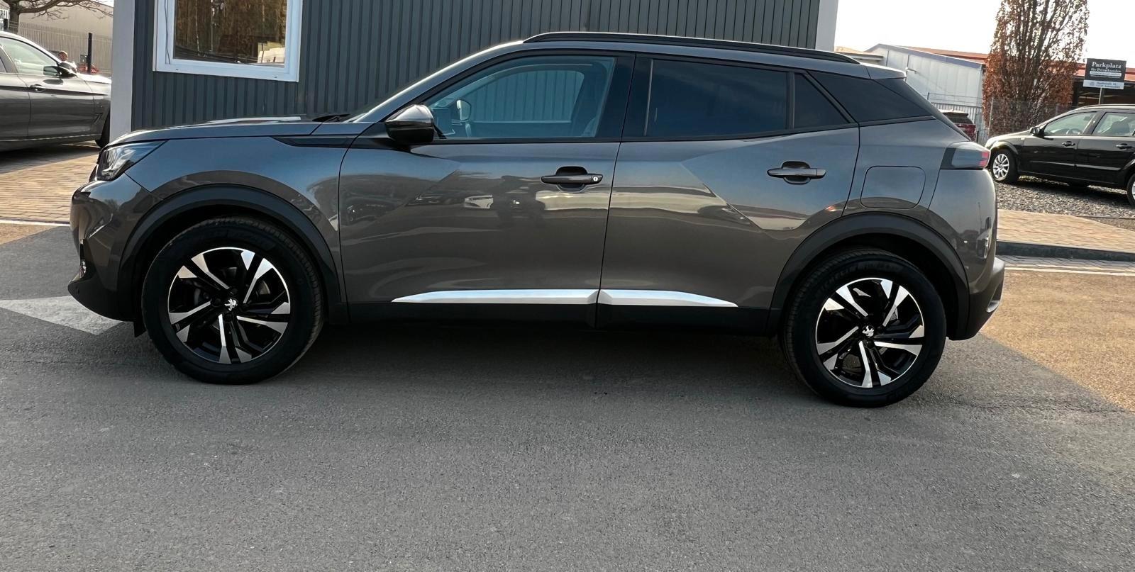 Peugeot 2008 PureTech 130 EAT8 Allure Pack
