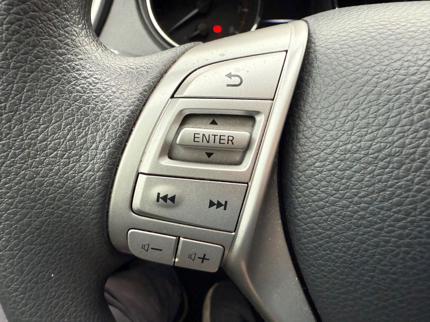 NISSAN Qashqai Visia Spurhalteass. Verkehrszeichenerk. - Image 17