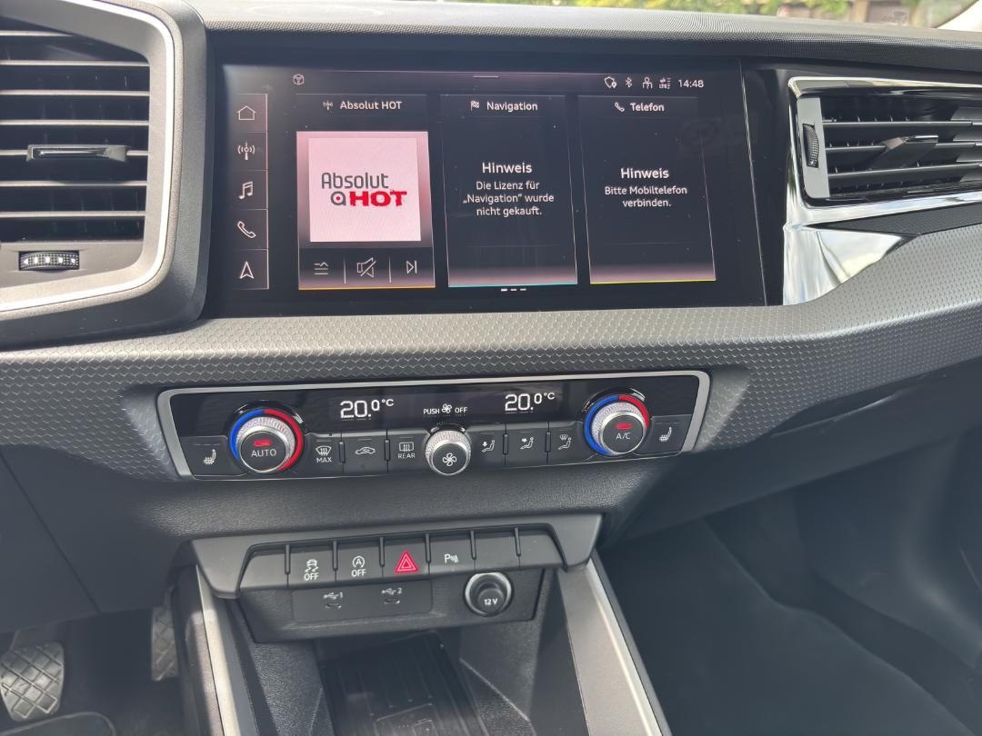 Fahrzeugabbildung Audi A1 allstreet 30 TFSI LED GRA InfotainmentPaket