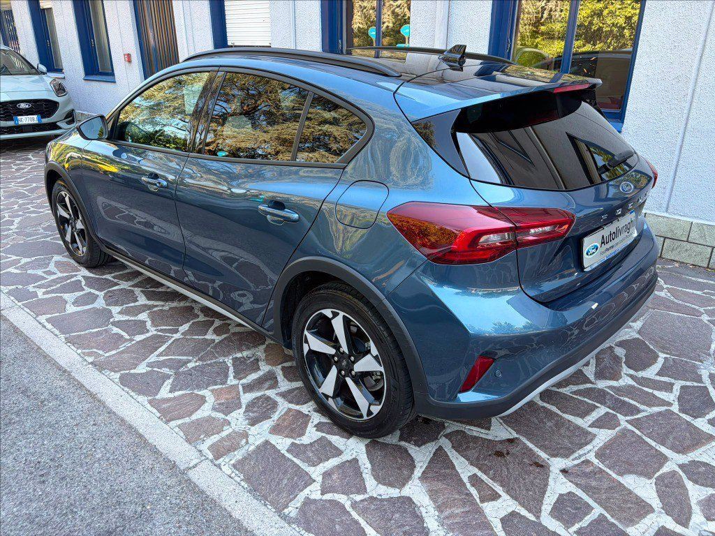 Ford FORD Focus Active 1.0t ecoboost h X 125cv del 20 imagem 2
