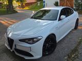 Alfa Romeo Giulia 2.0 Turbo 16V 206 kW AT8-Q4 Veloce Veloce - Alfa Romeo Gebrauchtwagen von 2018