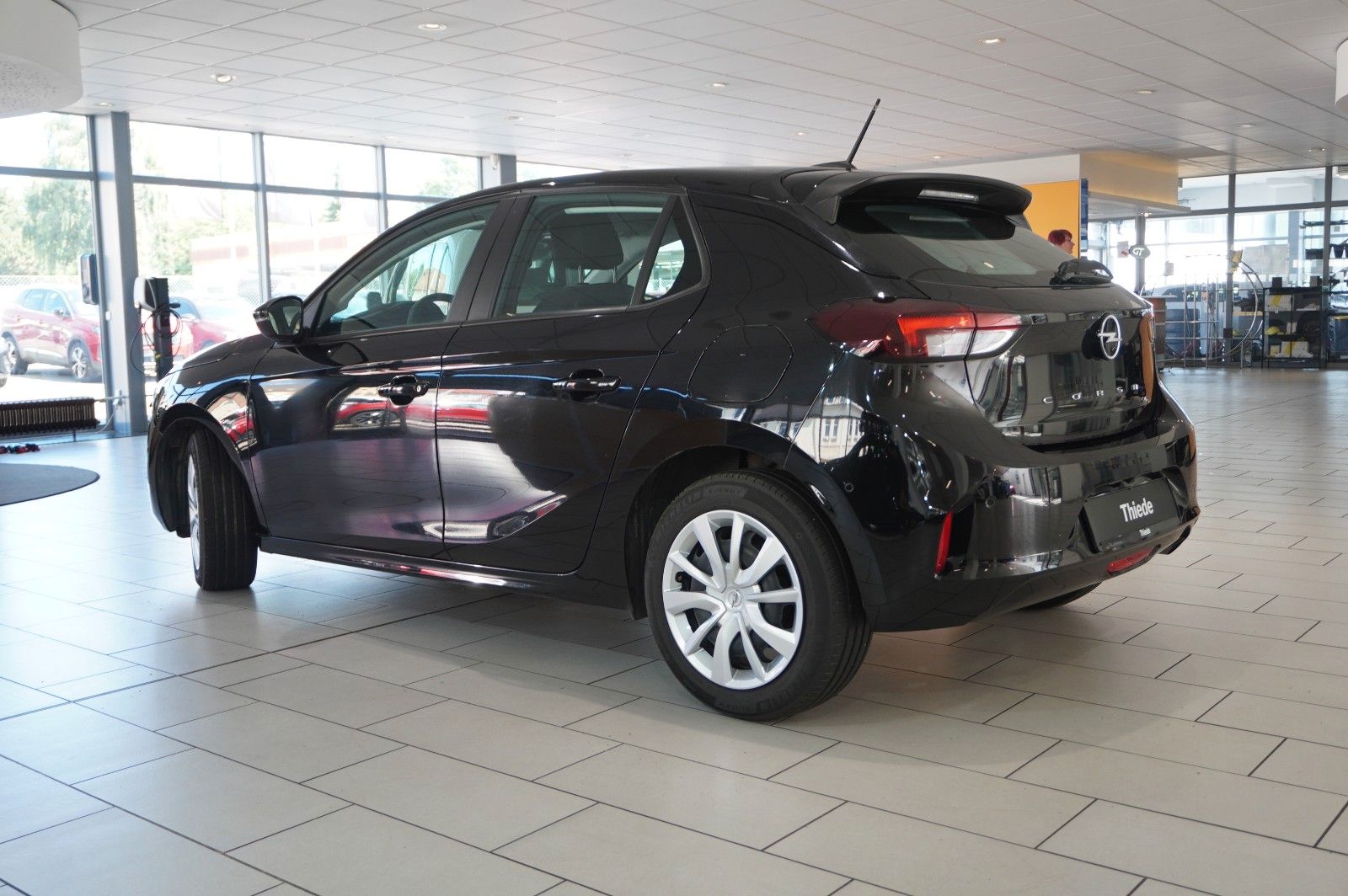 Fahrzeugabbildung Opel Corsa F 1.2 FACELIFT NAVI/LED/KAMERA/VIRTU./DAB+