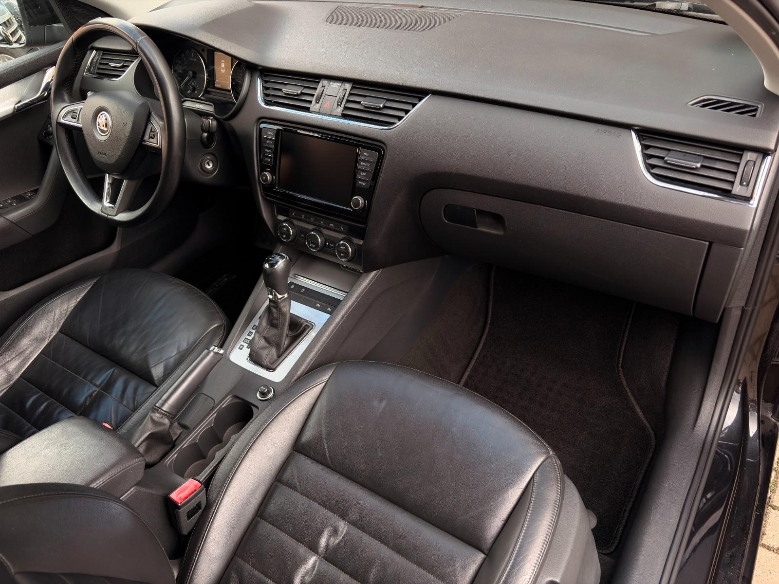 Skoda Octavia 2.0 TDI, Aut., Leder, Xenon, Service neu