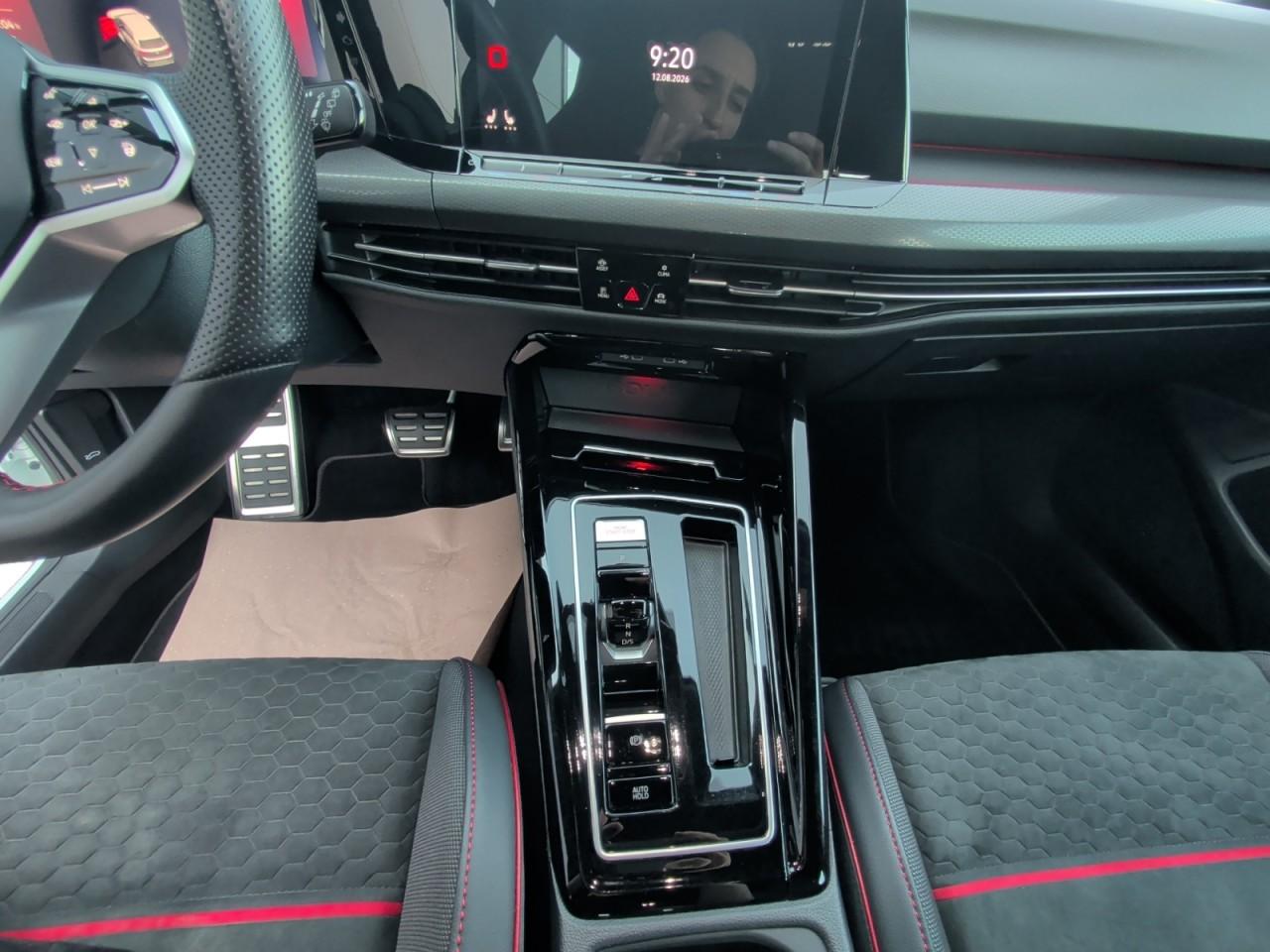 Volkswagen Golf VIII Lim. GTI Clubsport NAVI+ACC+behLENKRAD, миниатюра 12