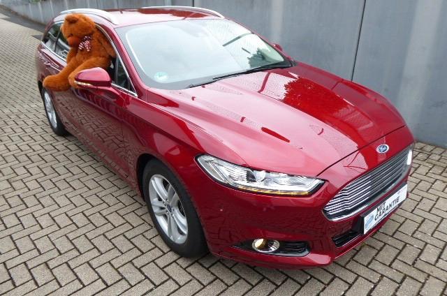 Ford Mondeo Turnier Titanium scheckheftgepflegt