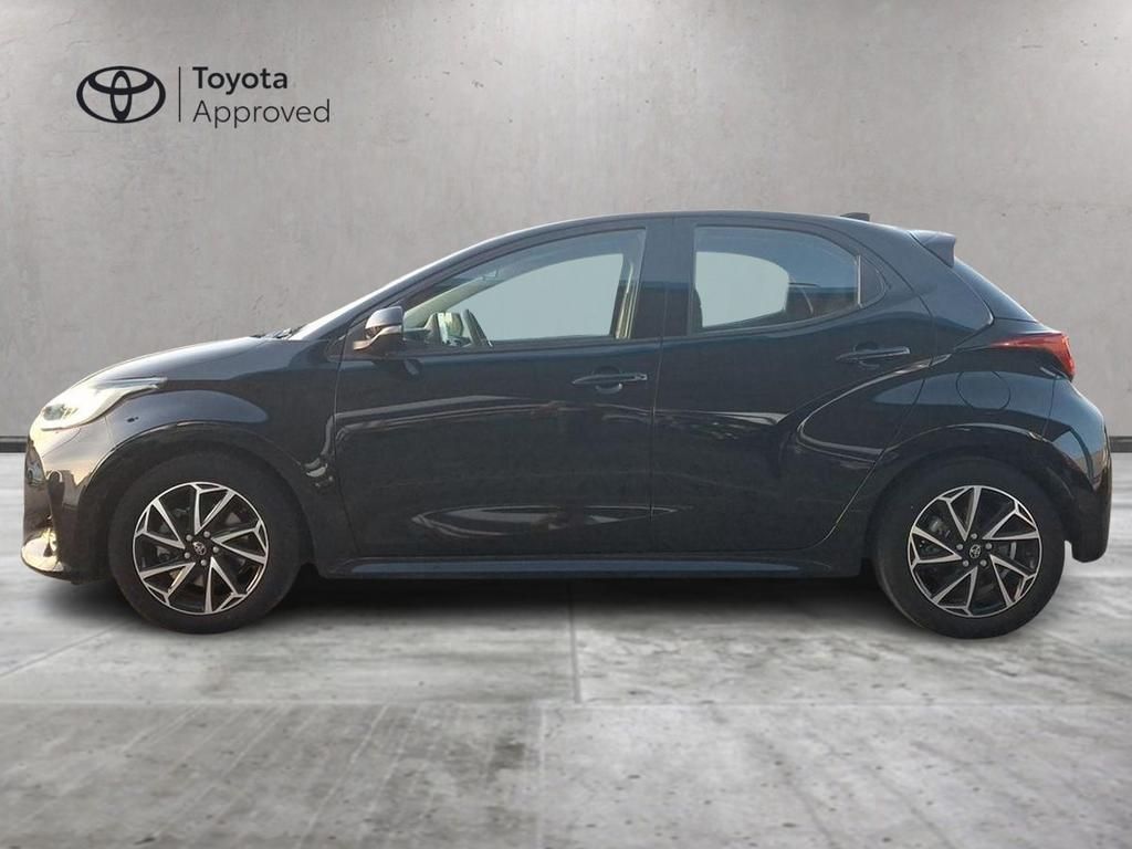 Toyota Yaris 1.5 hybrid Trend imagem 3